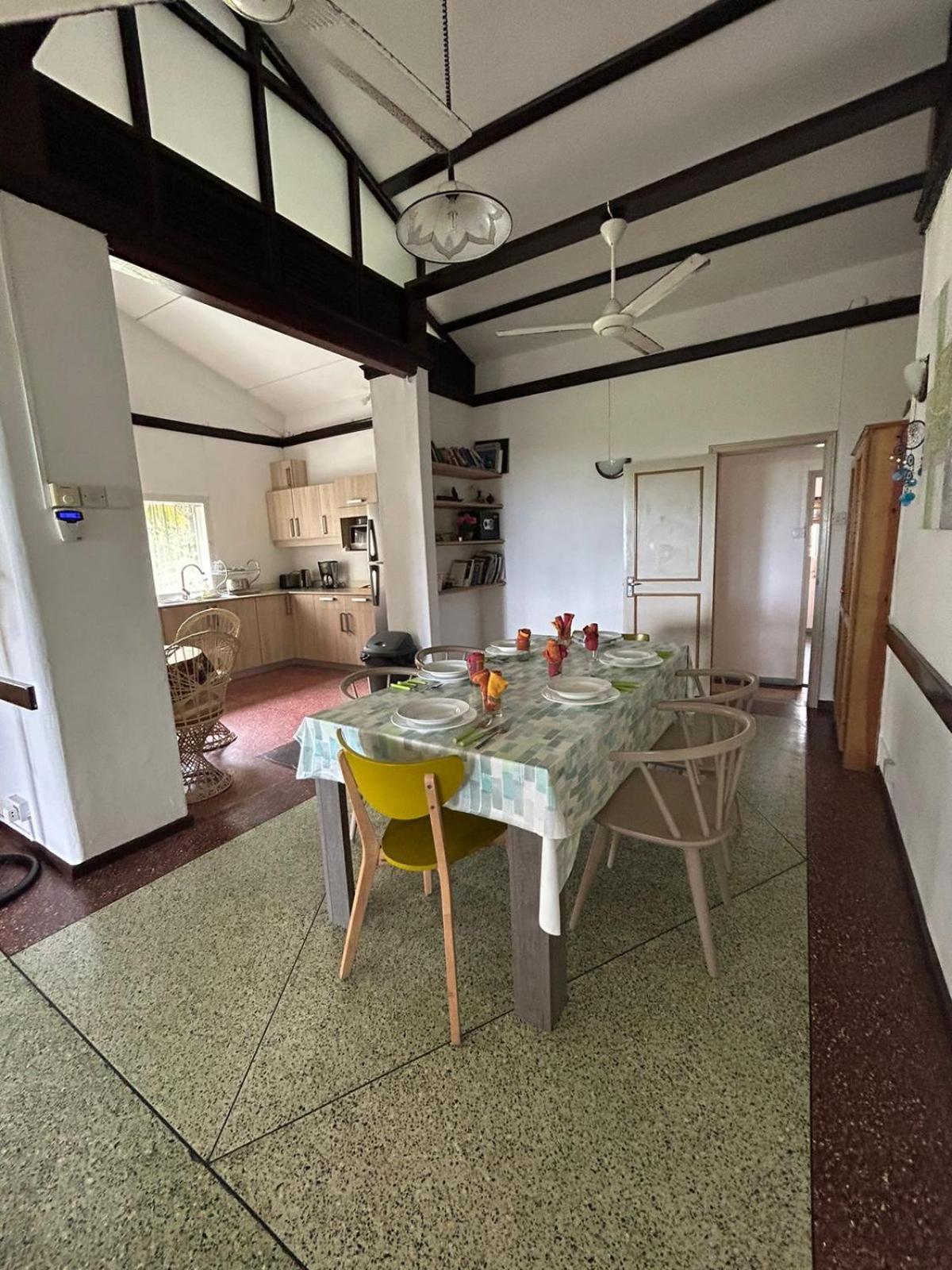 Villa Karel Mauritius Beach House Riambel Bagian luar foto